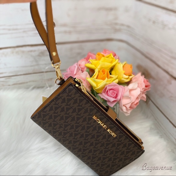 Michael Kors double zip wristlet jet travel wallet - Picture 5 of 8